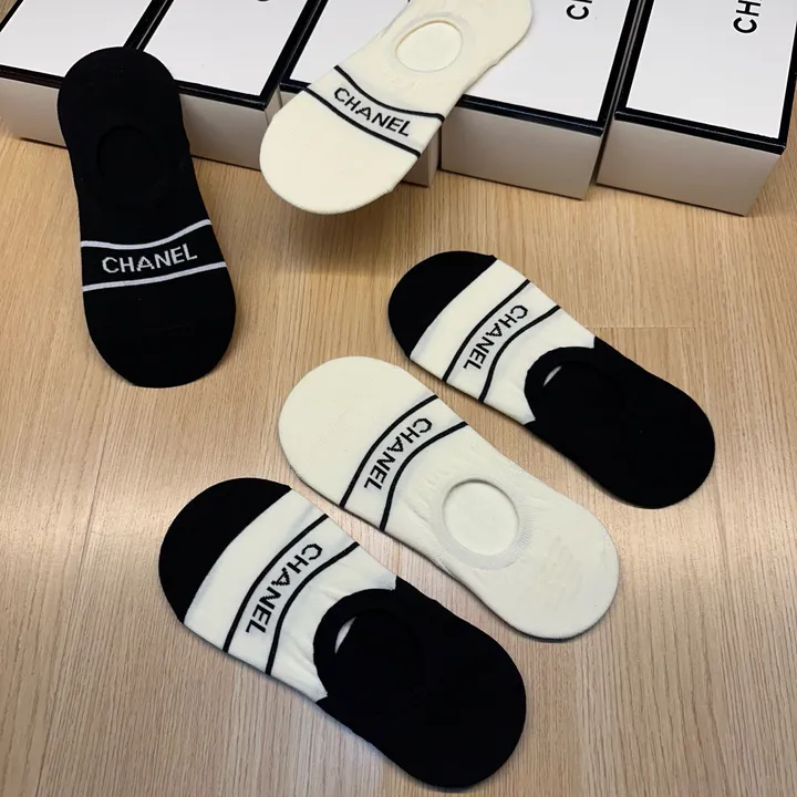 スーパーコピー シャネル 靴下