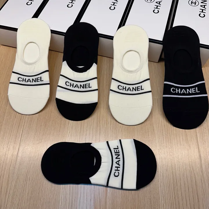 スーパーコピー シャネル 靴下