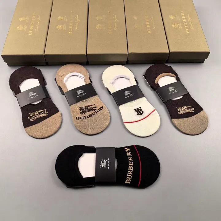 スーパーコピー バーバリー ス 靴下
