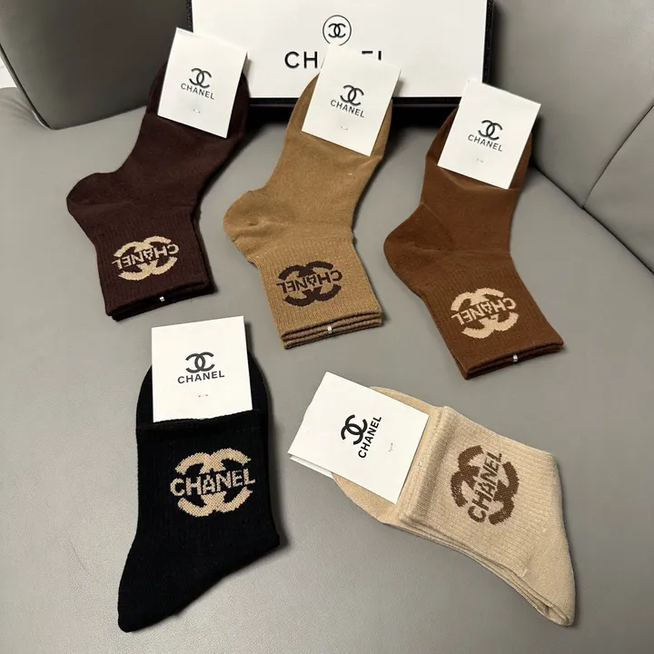 スーパーコピー シャネル 靴下