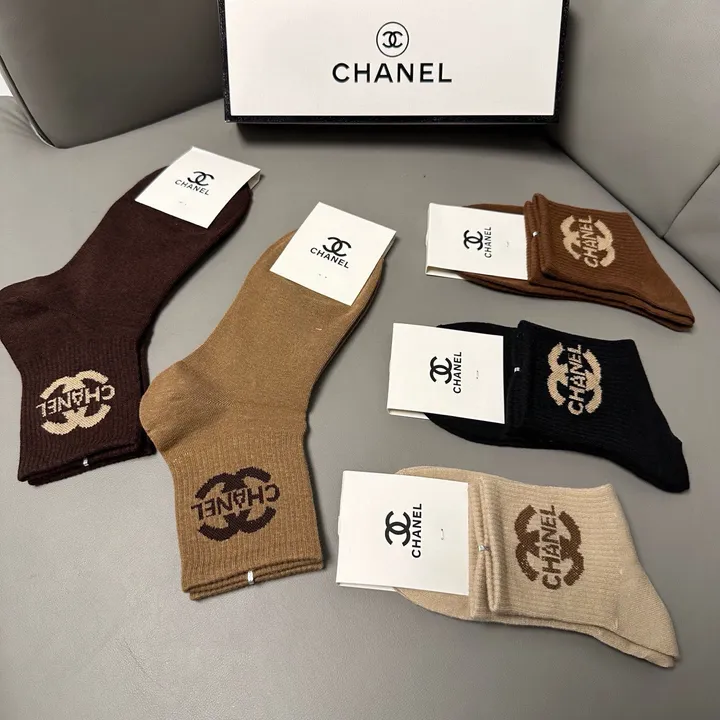 スーパーコピー シャネル 靴下