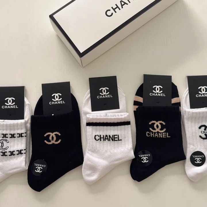 スーパーコピー シャネル 靴下