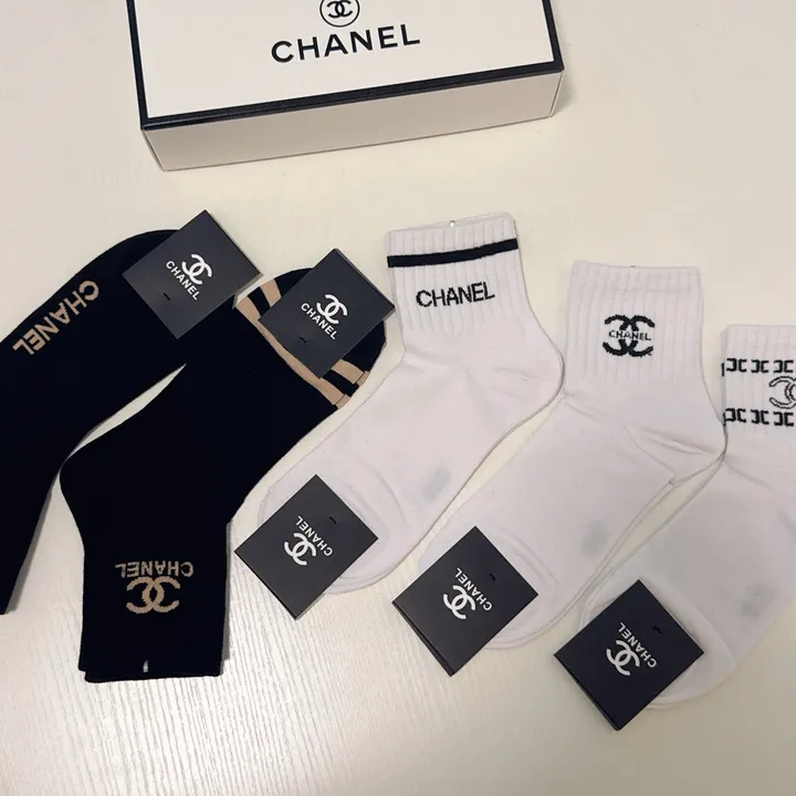 スーパーコピー シャネル 靴下