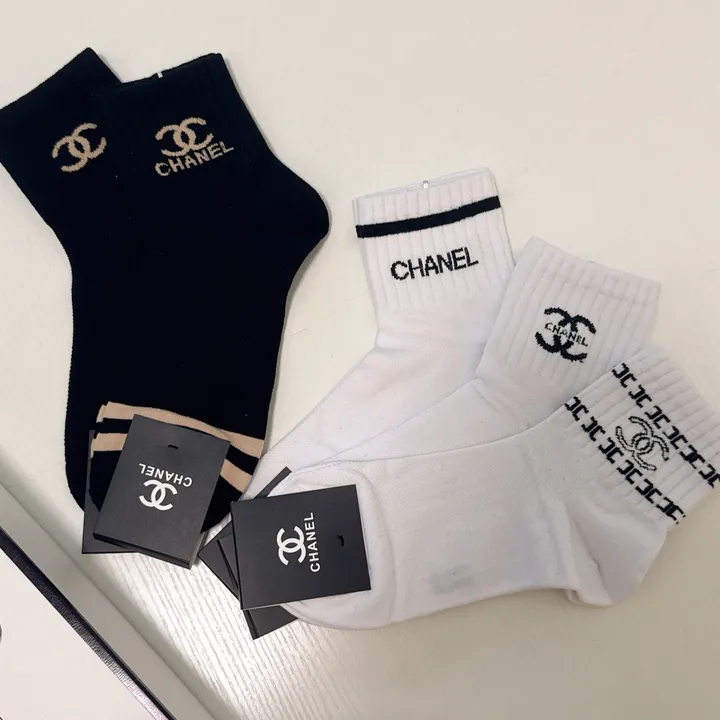 スーパーコピー シャネル 靴下