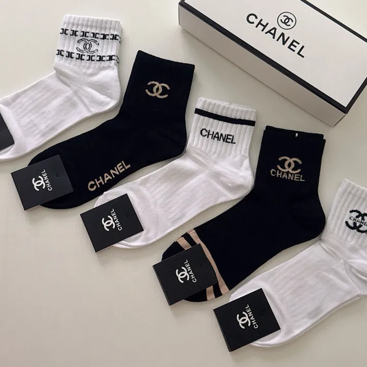 スーパーコピー シャネル 靴下
