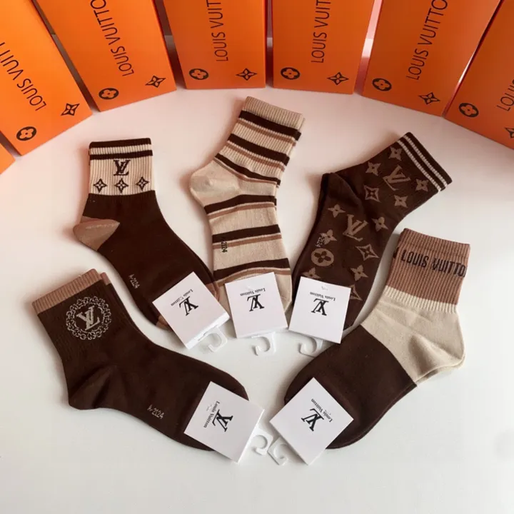 スーパーコピー ヴェルサーチ 靴下