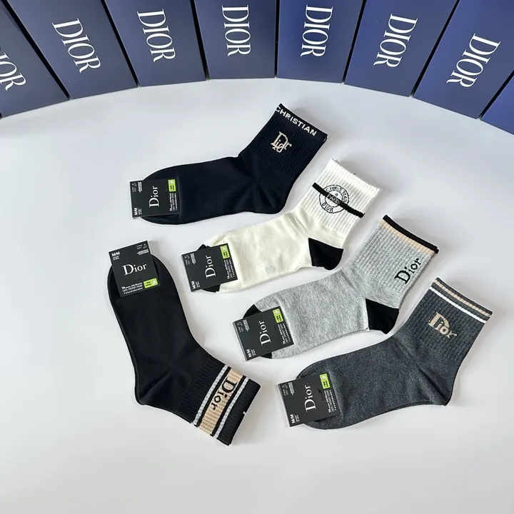 スーパーコピー ディオール 靴下