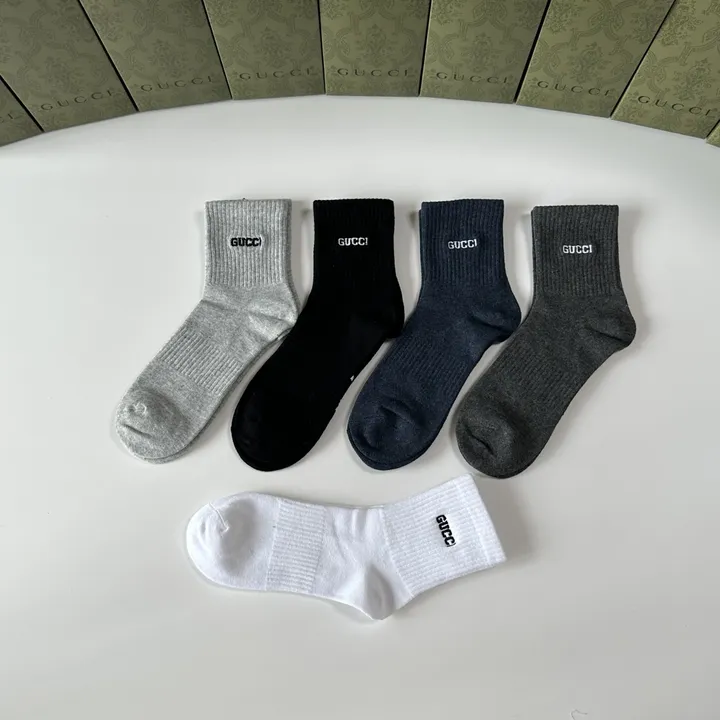 スーパーコピー グッチ 靴下