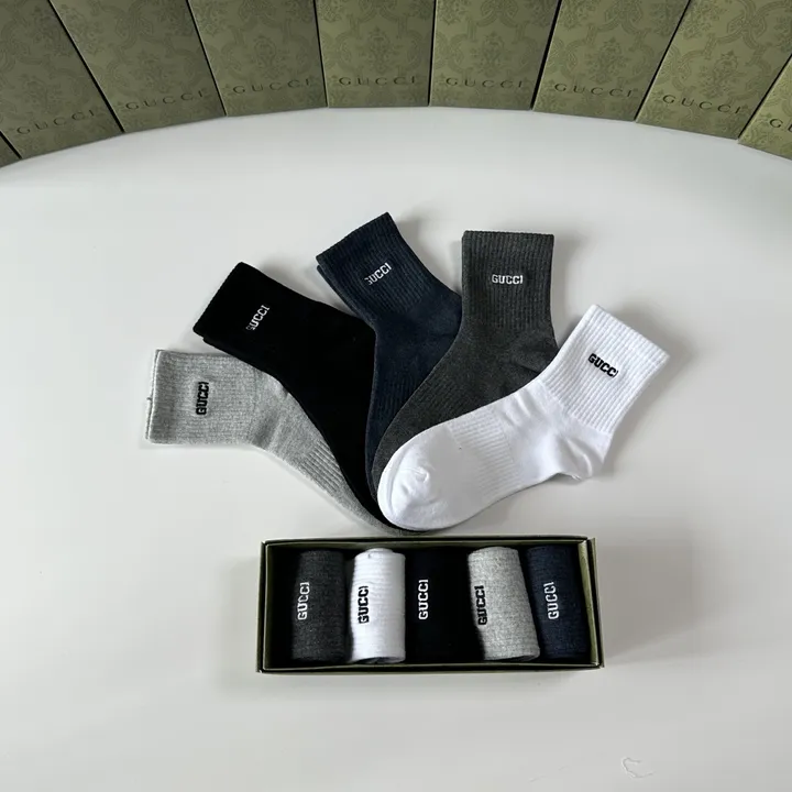 スーパーコピー グッチ 靴下
