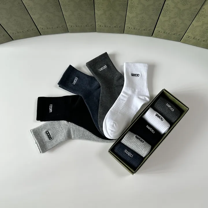スーパーコピー グッチ 靴下
