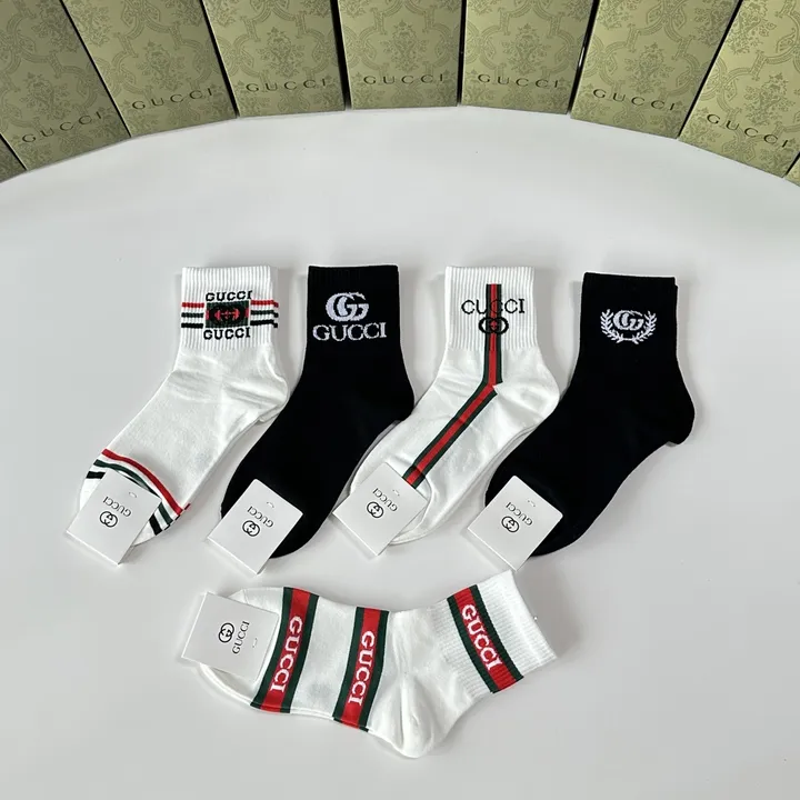 スーパーコピー グッチ 靴下