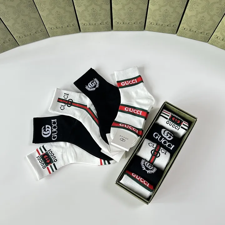 スーパーコピー グッチ 靴下