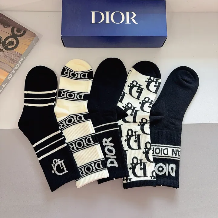 スーパーコピー グッチ 靴下