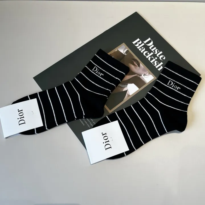 スーパーコピー グッチ 靴下