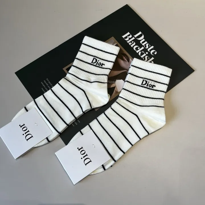 スーパーコピー グッチ 靴下