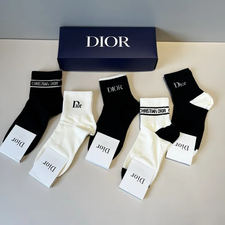 スーパーコピー グッチ 靴下