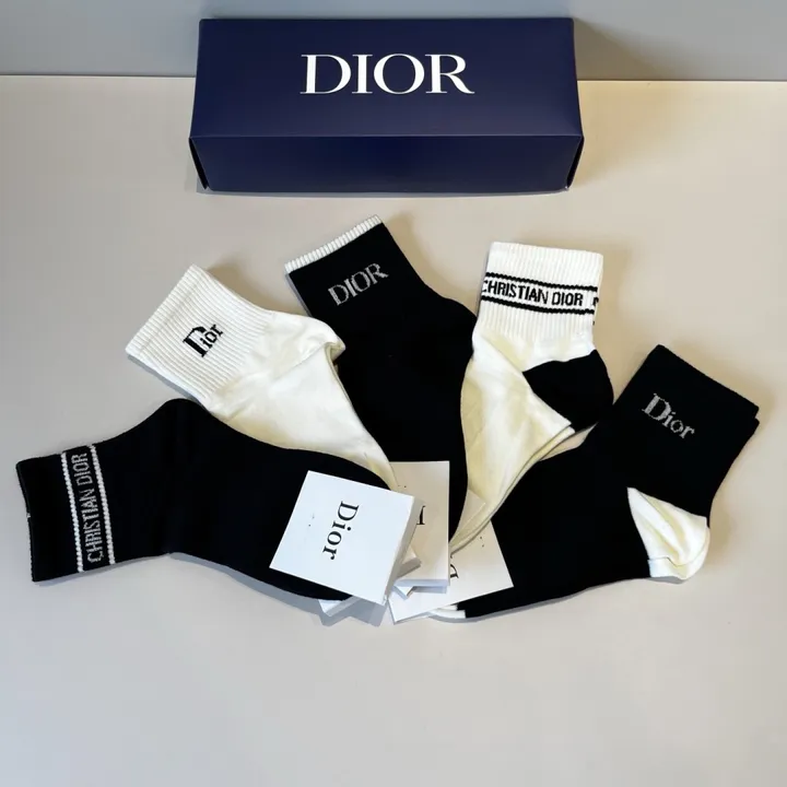 スーパーコピー グッチ 靴下