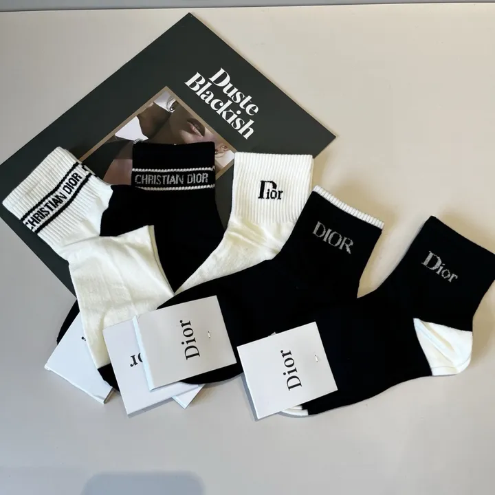 スーパーコピー グッチ 靴下