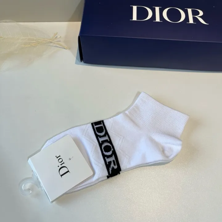 スーパーコピー グッチ 靴下