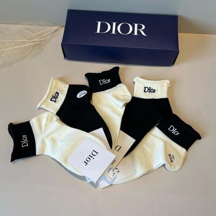 スーパーコピー グッチ 靴下