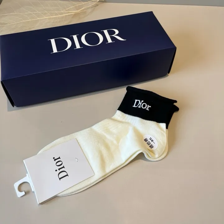 スーパーコピー グッチ 靴下