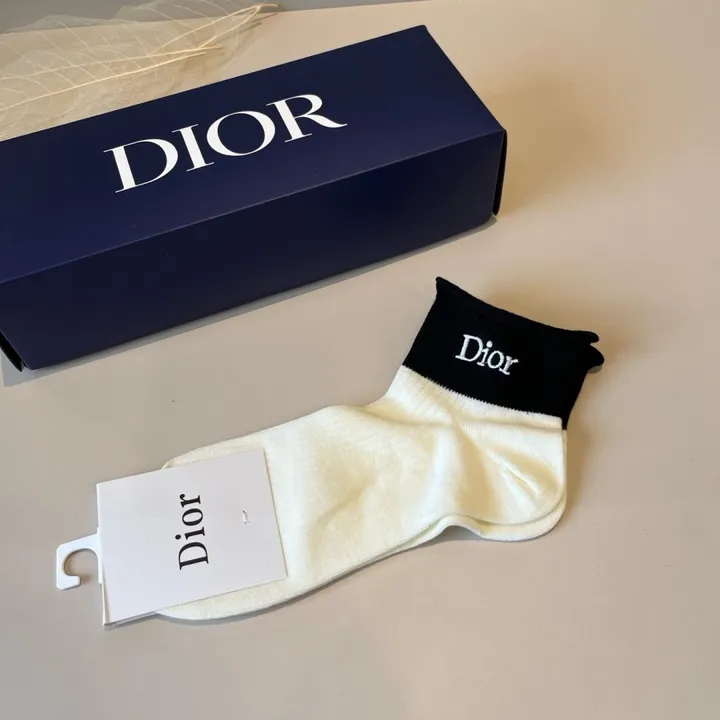 スーパーコピー グッチ 靴下