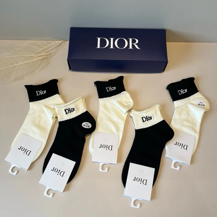 スーパーコピー グッチ 靴下