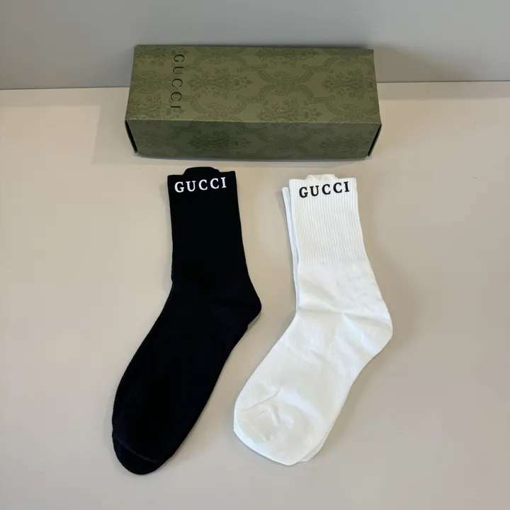 スーパーコピー グッチ 靴下