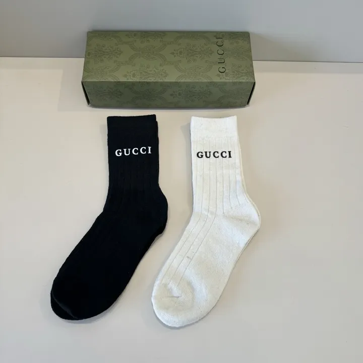 スーパーコピー グッチ 靴下