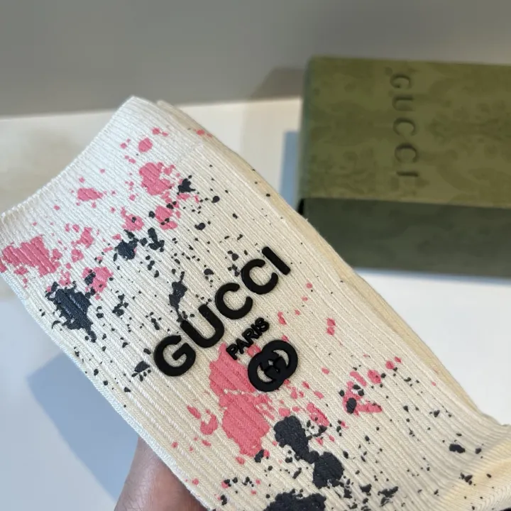 スーパーコピー グッチ 靴下