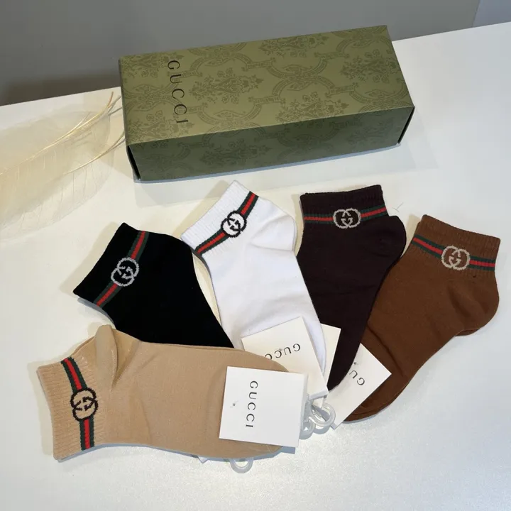 スーパーコピー グッチ 靴下