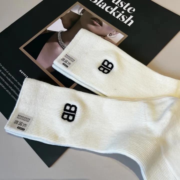 スーパーコピー セリーヌ 靴下