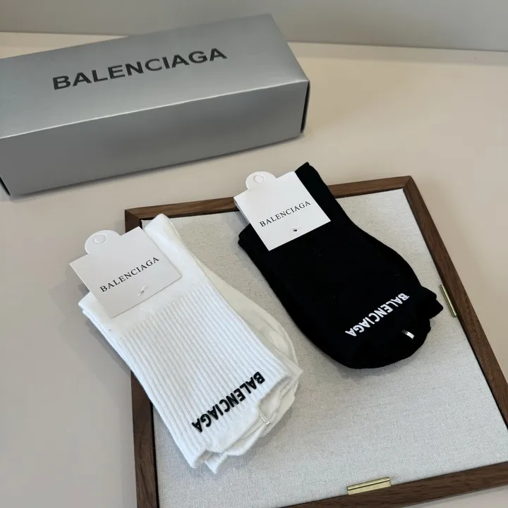 スーパーコピー セリーヌ 靴下