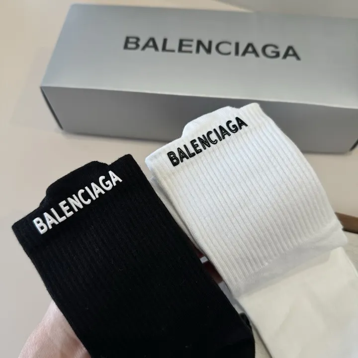 スーパーコピー セリーヌ 靴下