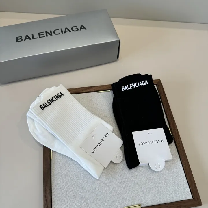 スーパーコピー セリーヌ 靴下