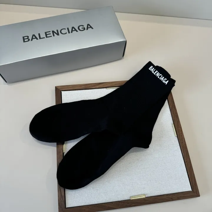 スーパーコピー セリーヌ 靴下