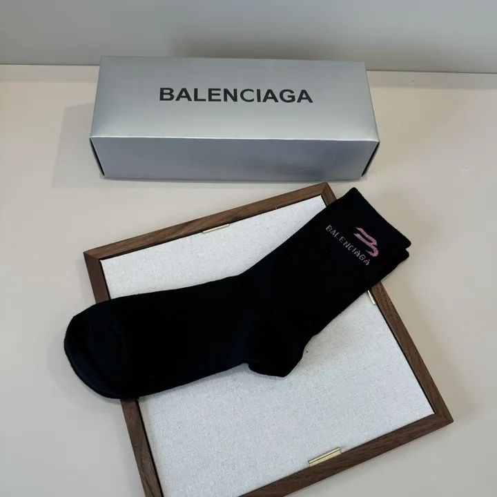 スーパーコピー セリーヌ 靴下