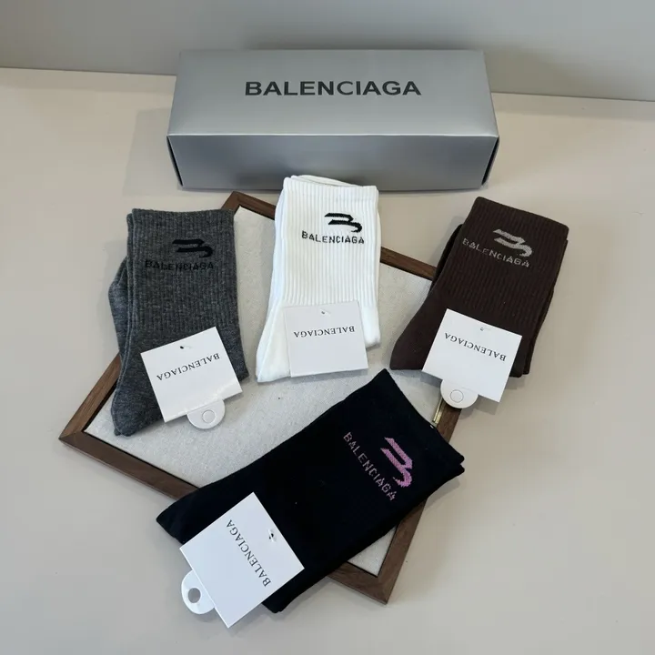 スーパーコピー セリーヌ 靴下