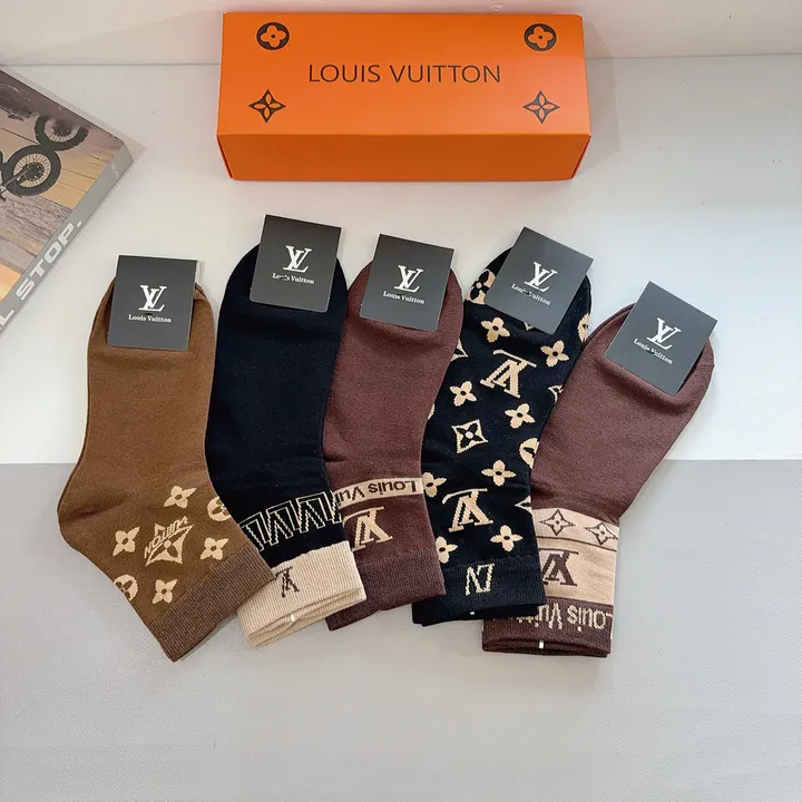スーパーコピー ルイヴィトン 靴下