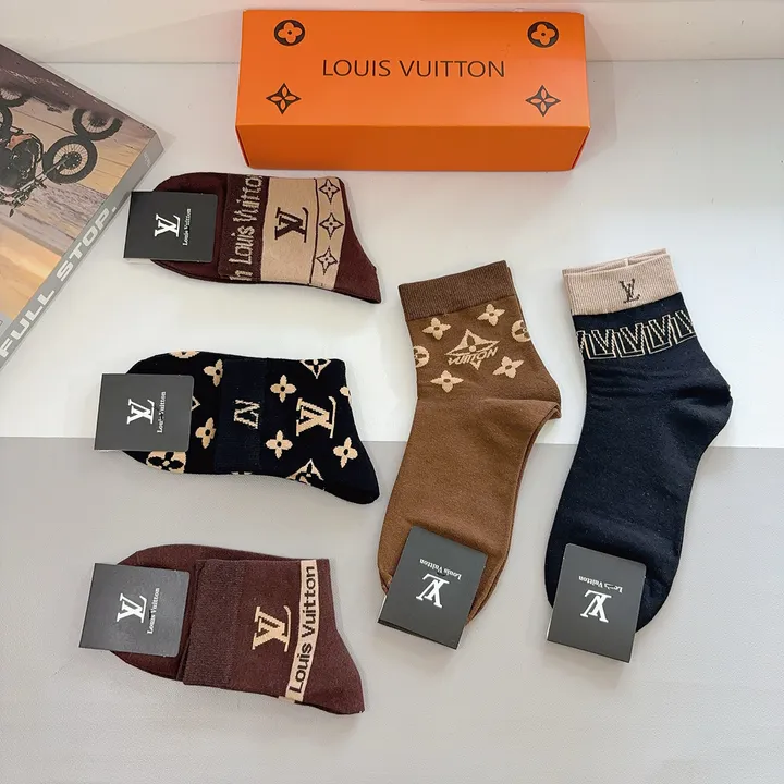スーパーコピー ルイヴィトン 靴下