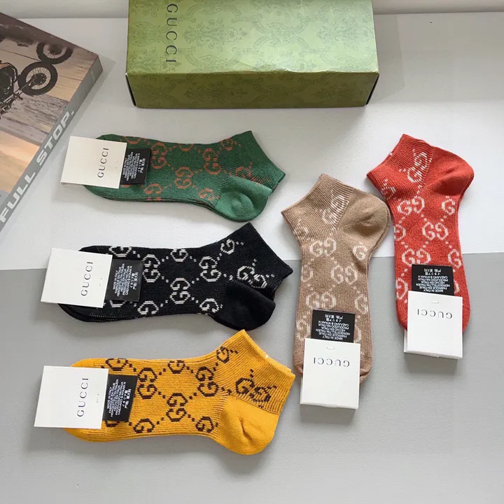スーパーコピー グッチ 靴下