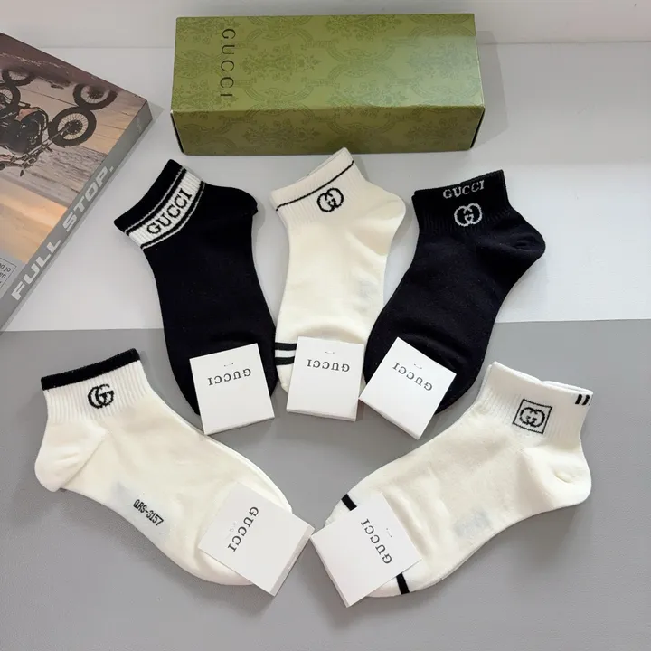 スーパーコピー グッチ 靴下