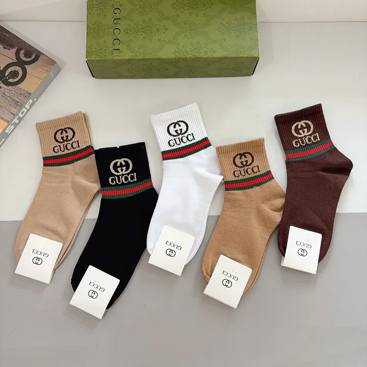 スーパーコピー グッチ 靴下