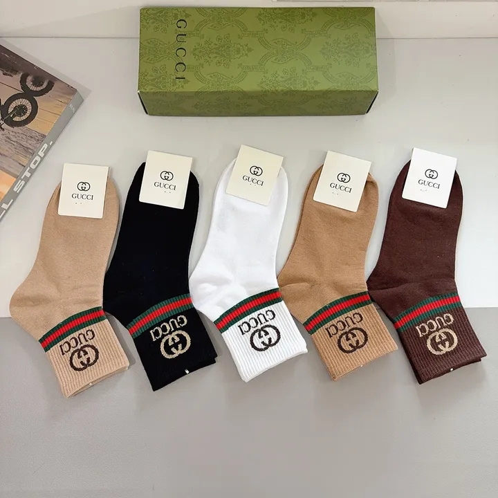 スーパーコピー グッチ 靴下