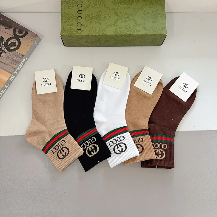 スーパーコピー グッチ 靴下