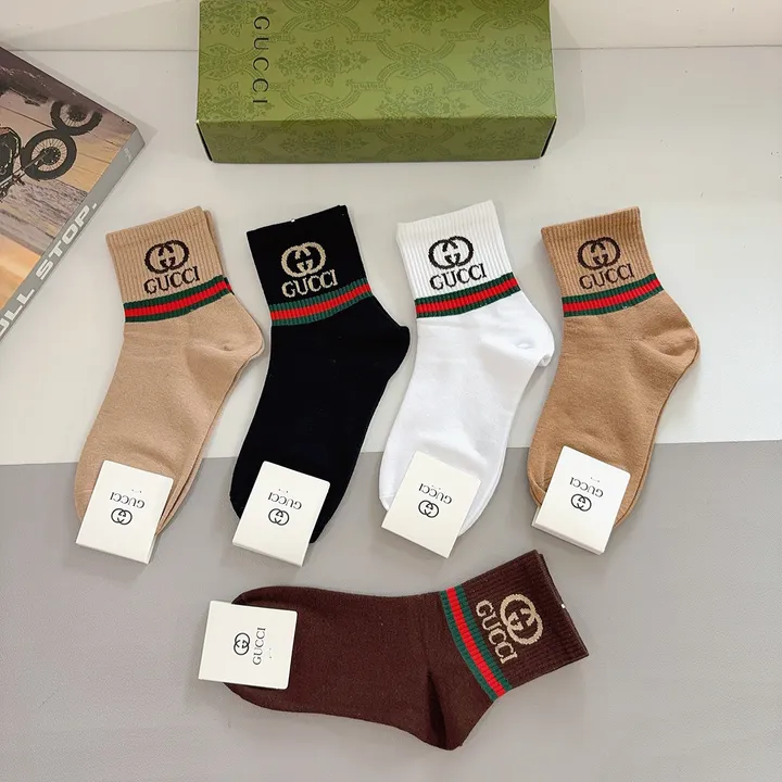 スーパーコピー グッチ 靴下