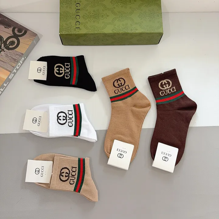 スーパーコピー グッチ 靴下