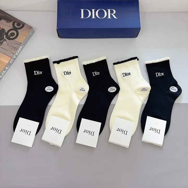 スーパーコピー グッチ 靴下