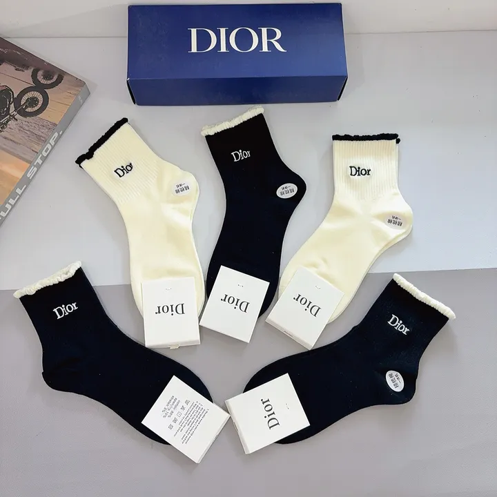 スーパーコピー グッチ 靴下