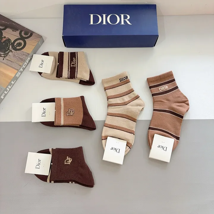 スーパーコピー グッチ 靴下